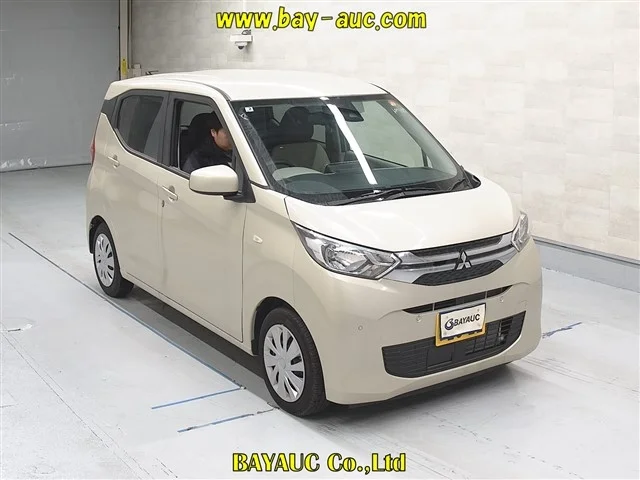 Mitsubishi eK Wagon B33W 2025